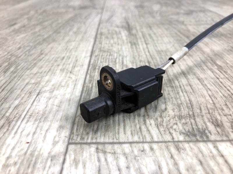 Датчик ABS задний правый 3 BL 09-13 2009 2.5 L (L5-VE)