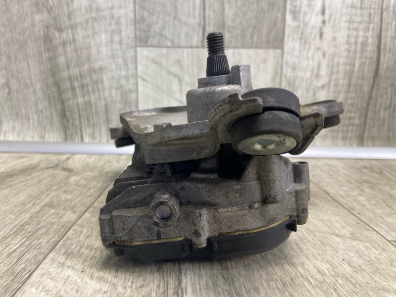 Моторчик стеклоочистителя передний правый FUSION 14- 2017 SEDAN C20HDTX