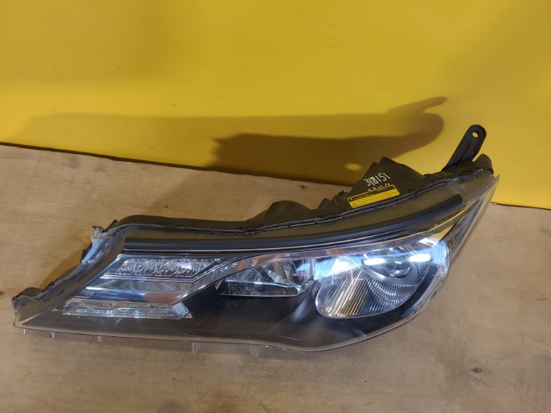 Фара левая RAV4 13-19