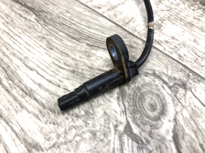 Датчик ABS передний левый NV200 USA 13-