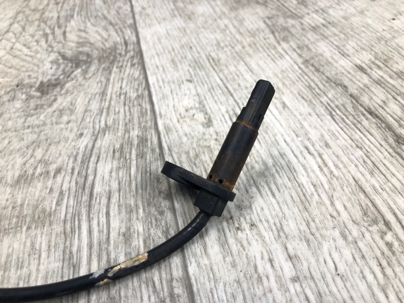 Датчик ABS передний левый NISSAN NV200 USA 13-