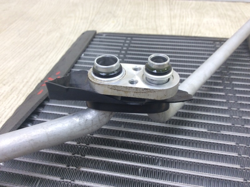 Испаритель кондиционера OUTLANDER XL 05-13 2007 2.4 4B12