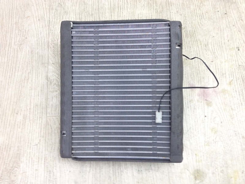 Испаритель кондиционера MITSUBISHI OUTLANDER XL 05-13 2.4 4B12