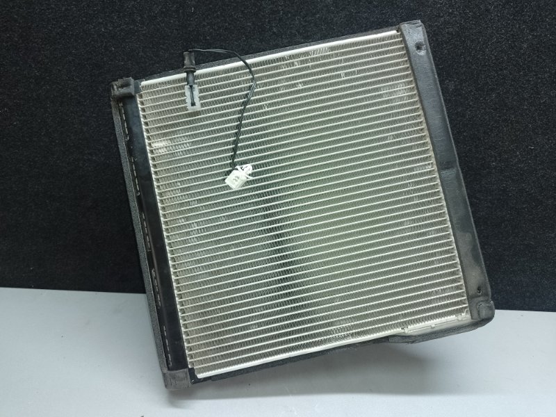 Испаритель кондиционера передний TOYOTA SIENNA 11-16 2012 3.5 2GR-FE 88501-06113 Б/У