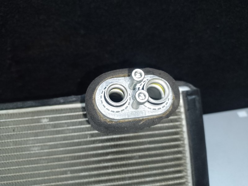 Испаритель кондиционера передний SIENNA 11-16 2012 3.5 2GR-FE