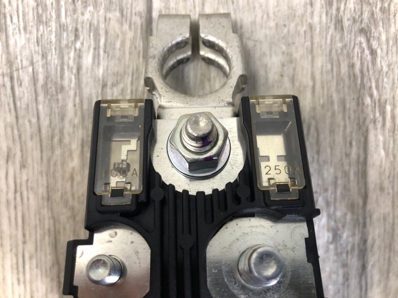 Клемма аккумулятора Q50 15-20 2016 SEDAN 2.0T M274