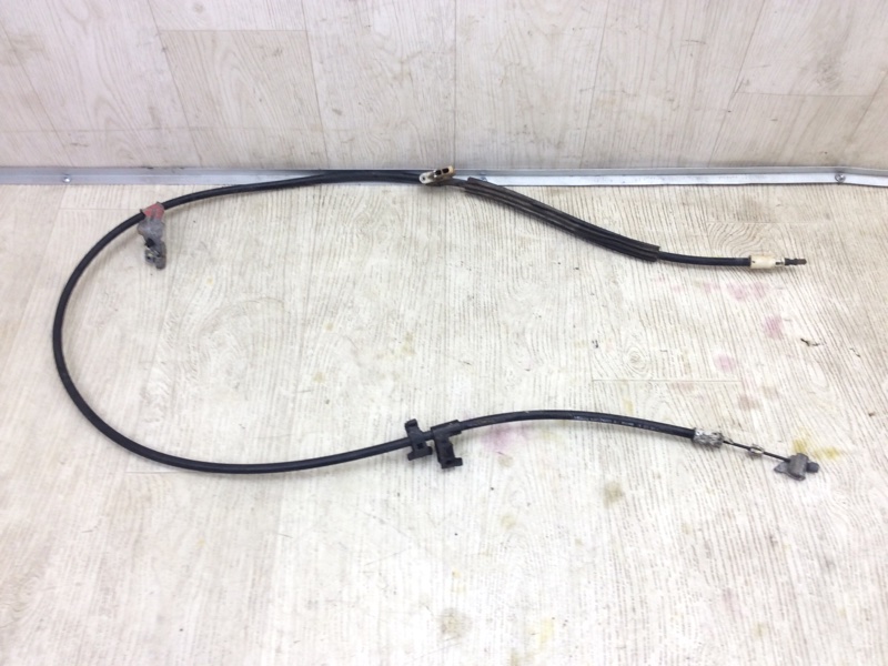 Трос стояночного тормоза задний правый FORD FOCUS 10-18 2015 2.0 C20HDEX AV6Z-2A603-A Б/У