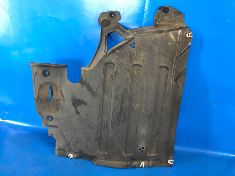 Защита днища передняя левая COOPER (F56) 14-18 2014 F56 B38M 1.5T