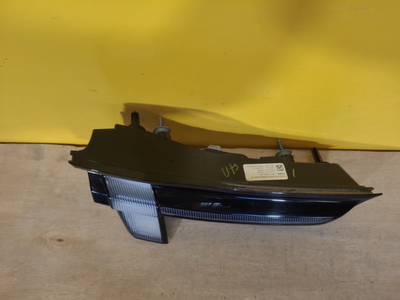 Фонарь внутренний левый FORD MUSTANG MACH-E 19-