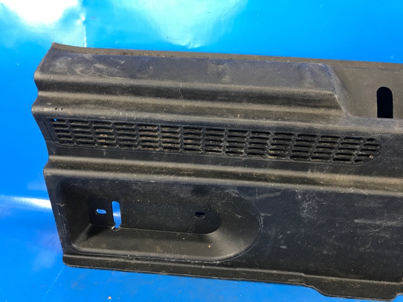 Накладка на порог багажника COOPER (F56) 14-18 2014 F56 B38M 1.5T