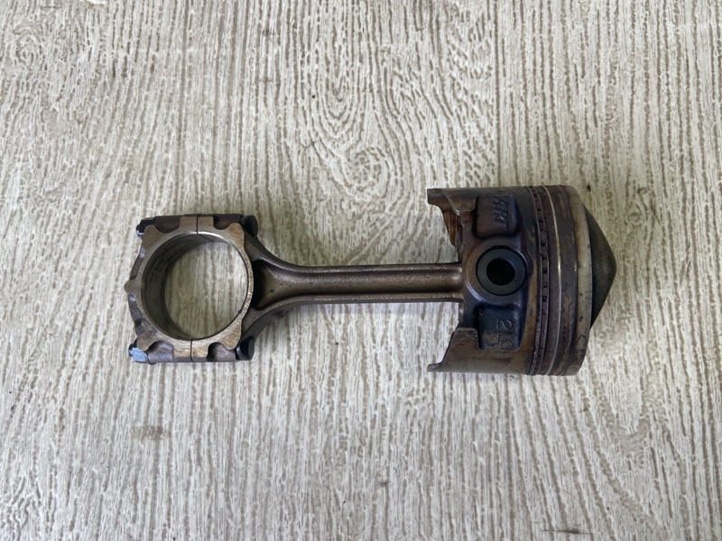 Шатун MITSUBISHI CARISMA 95-04 1.8 GDI MD169030 Б/У