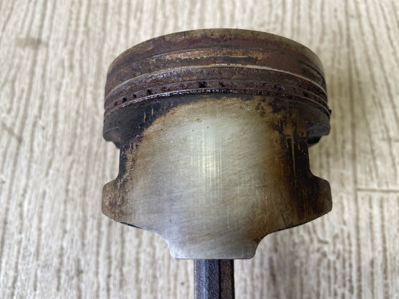 Шатун CARISMA 95-04 1.8 GDI