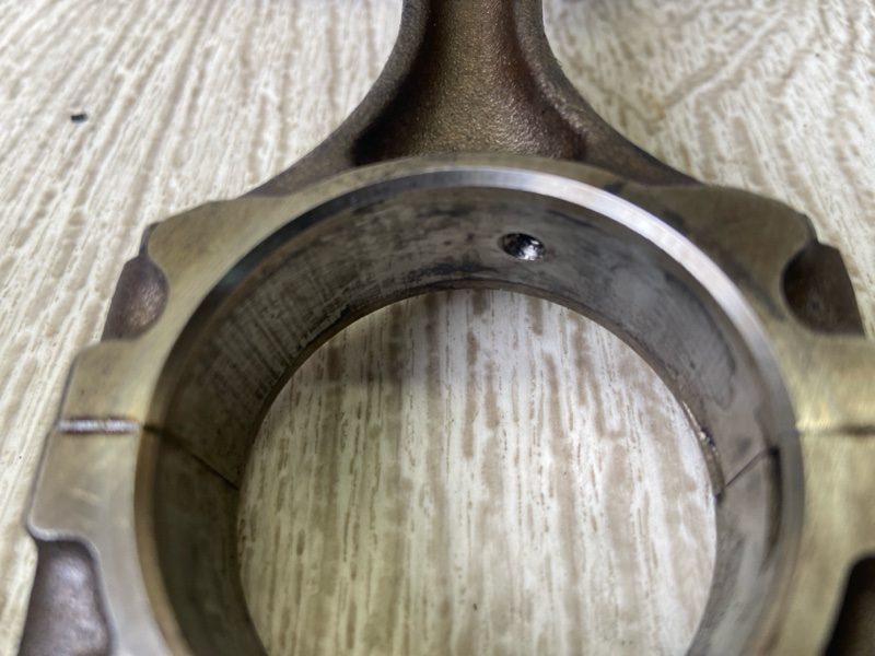 Шатун MITSUBISHI CARISMA 95-04 1.8 GDI