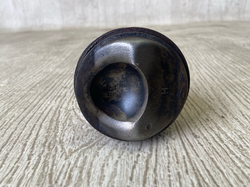 Шатун CARISMA 95-04 1.8 GDI