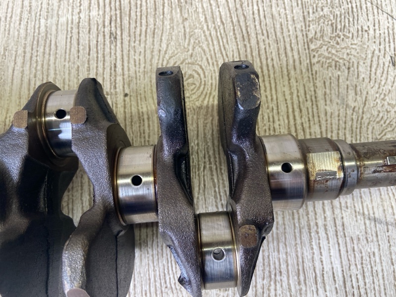 Коленвал CARISMA 95-04 1.8 GDI