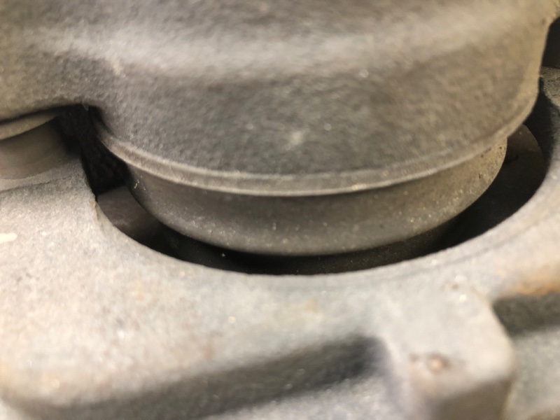 Суппорт тормозной передний правый TIGUAN 08-17 2011 5N 2.0 CCTA