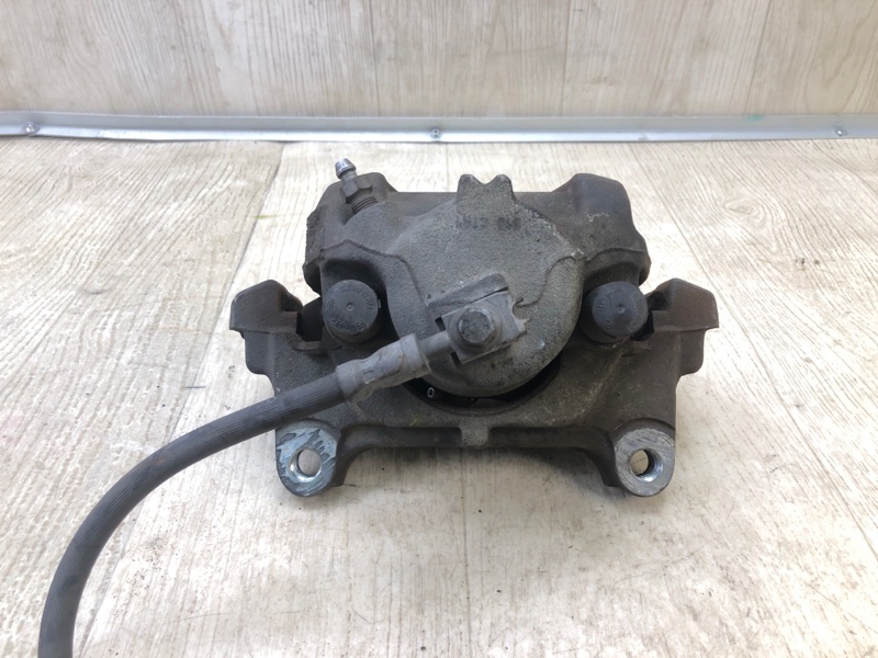 Суппорт тормозной передний левый TIGUAN 08-17 2011 5N 2.0 CCTA