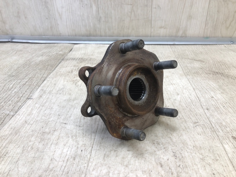 Ступица передняя левая NISSAN QASHQAI/ROGUE SPORT 14- 2020 J11 2.0L MR20DD 40202-9TG0A Б/У