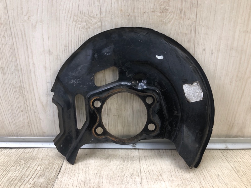 Защита тормозного диска передняя левая QASHQAI/ROGUE SPORT 14- 2020 J11 2.0L MR20DD Защита тормозного диска передняя левая QASHQAI/ROGUE SPORT 14- 2020 J11 2.0L MR20DD