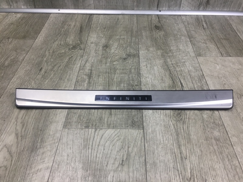 Накладка порога внутрення передняя правая INFINITI G25/G35/G37/Q40 06-14 2011 Седан 3.7 VQ37VHR 769B0-JK600 Б/У