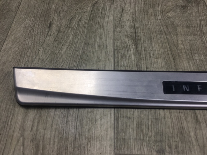 Накладка порога внутрення передняя правая G25/G35/G37/Q40 06-14 2011 Седан 3.7 VQ37VHR