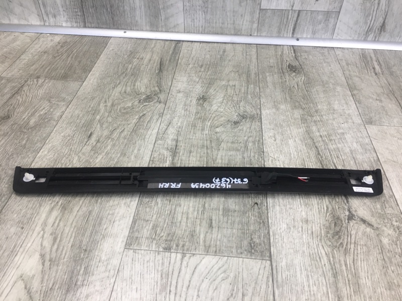 Накладка порога внутрення передняя правая G25/G35/G37/Q40 06-14 2011 Седан 3.7 VQ37VHR