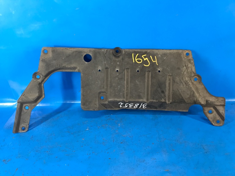 Запчасть защита двигателя задняя MITSUBISHI OUTLANDER XL 05-13 2011 2.4 4B12 5370A311 Б/У Защита двигателя задняя MITSUBISHI OUTLANDER XL 05-13 2011 2.4 4B12 5370A311 Б/У