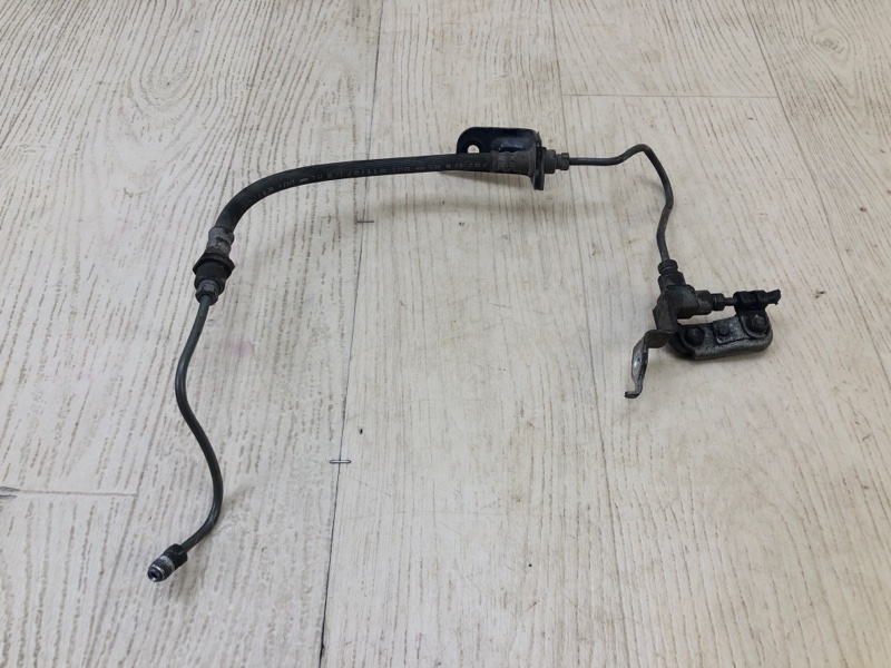 Трубка тормозная передняя левая LEXUS GX470 02-09 2008 Внедорожник 4.7 2UZFE 90947-02F20 Б/У