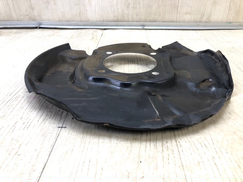 Защита тормозного диска передняя левая GX470 02-09 2008 Внедорожник 4.7 2UZFE Защита тормозного диска передняя левая GX470 02-09 2008 Внедорожник 4.7 2UZFE