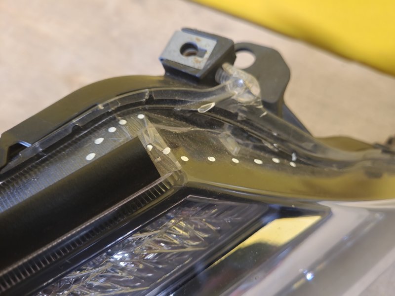 Фара правая RAV4 13-19