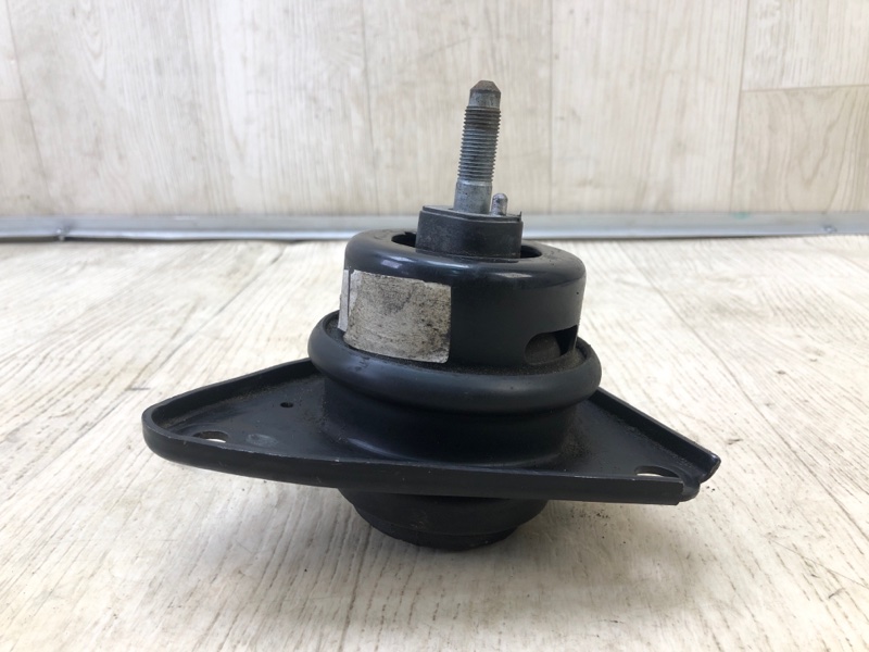 Подушка двигателя правая KIA FORTE/CERATO TD 08-13 2009 TD 2.0 G4KD 21810-0Q000 Б/У