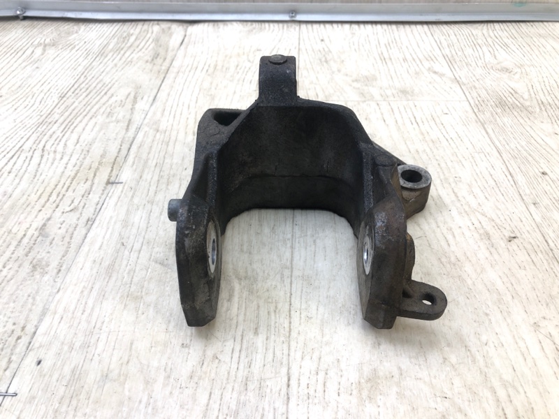 Кронштейн двигателя задний GRAND CARAVAN 08-