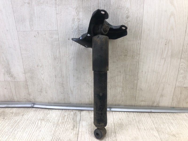 Амортизатор задний левый DODGE GRAND CARAVAN 08- 68144549AB Б/У