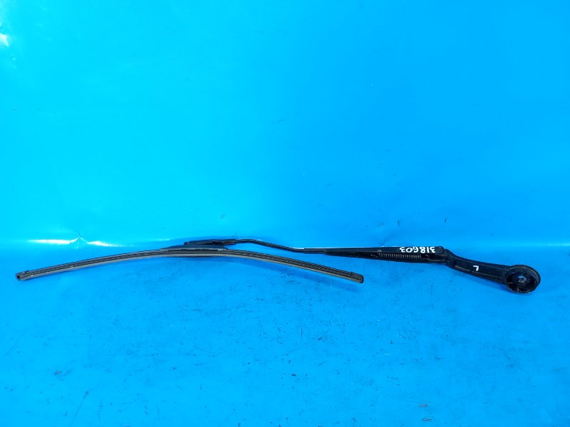 Поводок стеклоочистителя передний левый FORD FOCUS 10-18 2.0 C20HDEX