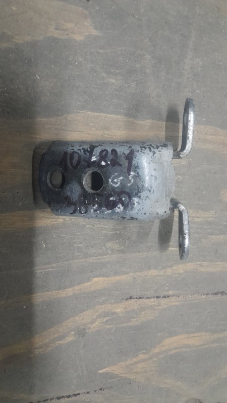 Петля двери G35 03-07