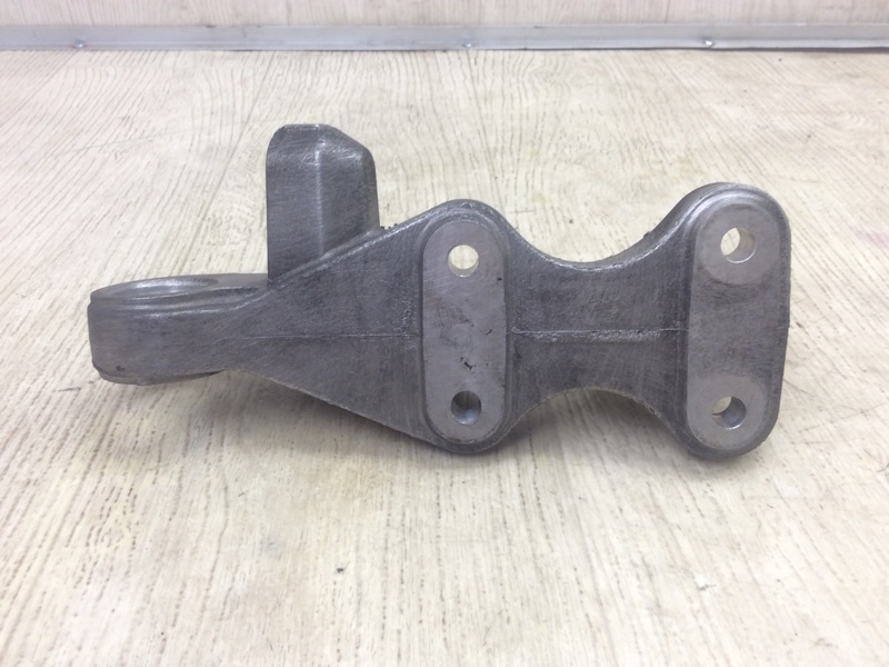 Кронштейн промежуточного вала XC90 15-19 2015 Внедорожник B4204T27