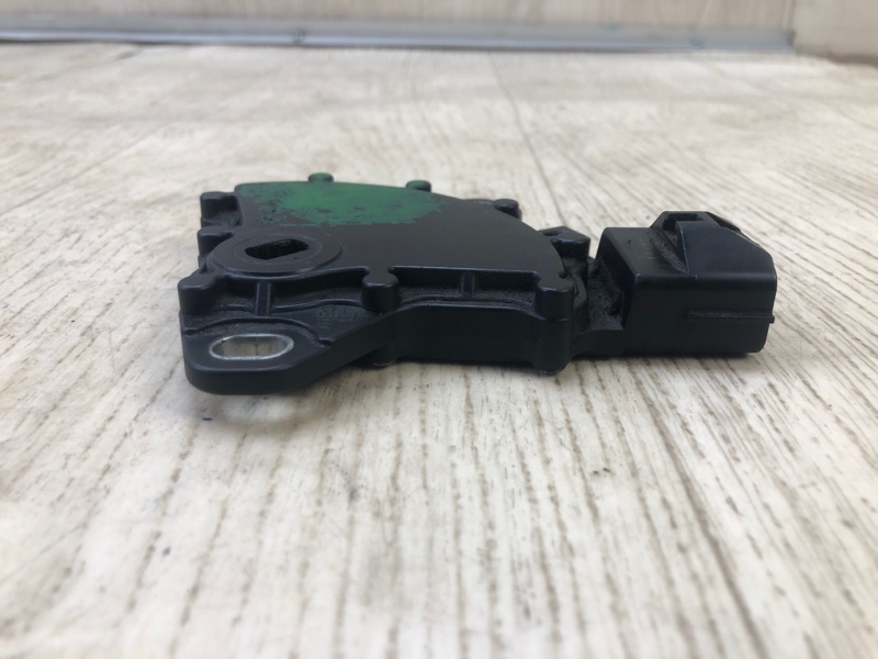 Датчик положения селектора АКПП OUTLANDER XL 05-13