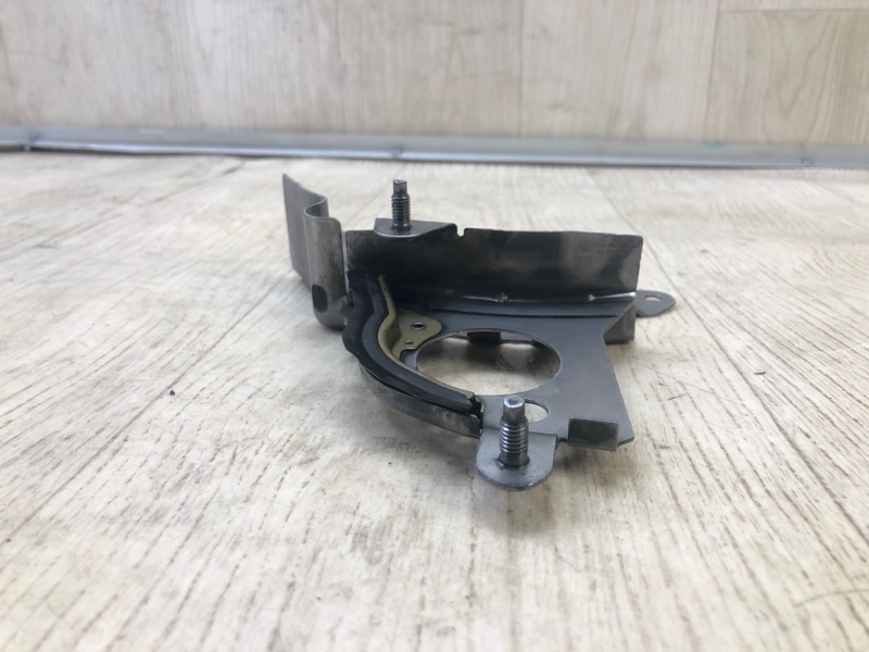 Маслоотражатель OUTLANDER XL 05-13