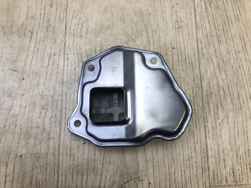 Фильтр масляный MITSUBISHI OUTLANDER XL 05-13 2824A007 Б/У