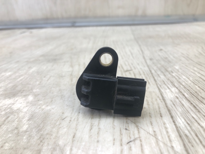 Датчик скорости OUTLANDER XL 05-13 Датчик скорости OUTLANDER XL 05-13