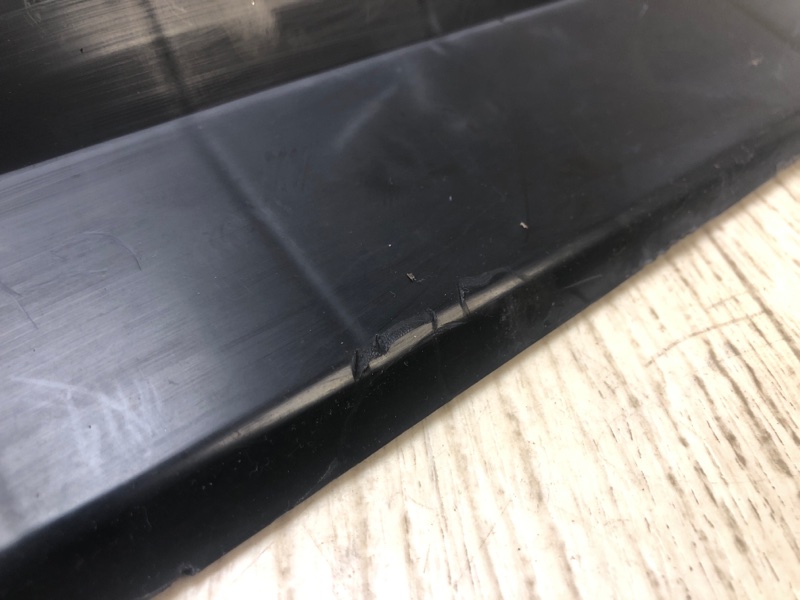 Дефлектор радиатора левый CIVIC 4D 06-11 FD