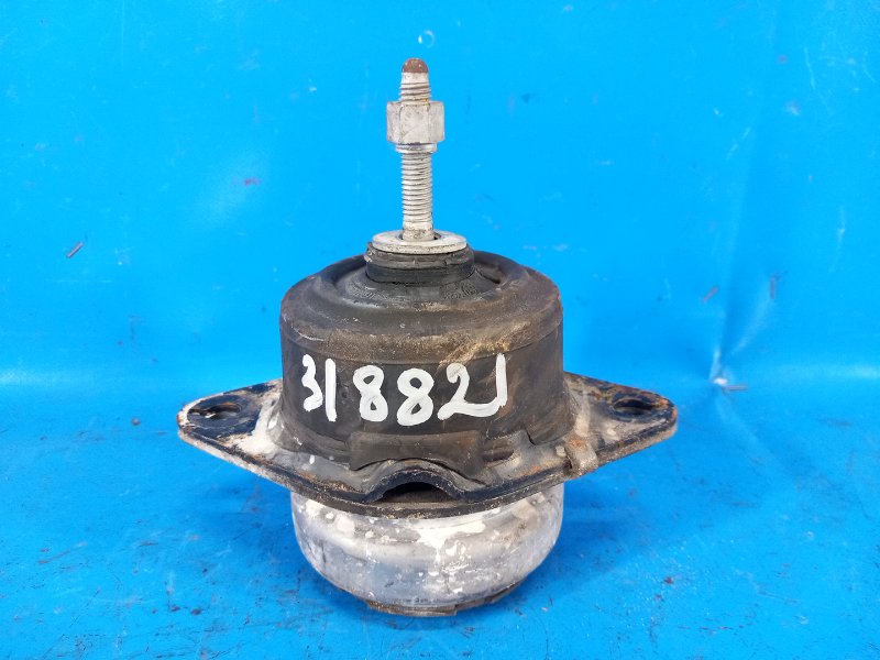 Запчасть подушка двигателя FORD MUSTANG 15- 2017 3.7 C37PDED BR3Z-6038-E Б/У Подушка двигателя FORD MUSTANG 15- 2017 3.7 C37PDED BR3Z-6038-E Б/У