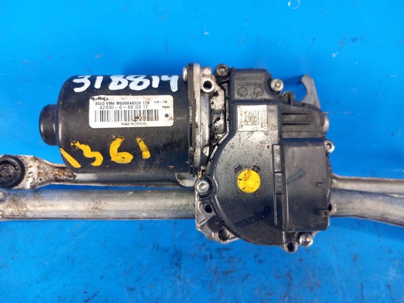 Моторчик стеклоочистителя передний FORD MUSTANG 15- 2017 3.7 C37PDED FR3Z-17508-A Б/У