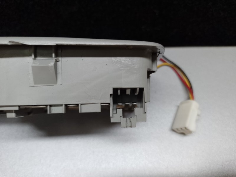 Плафон салона MITSUBISHI LANCER X 10 07-15 2.0 4B11 Плафон салона MITSUBISHI LANCER X 10 07-15 2.0 4B11