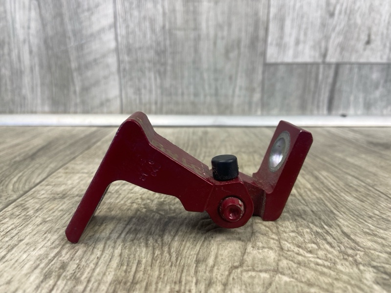 Петля двери нижняя задняя правая VOLKSWAGEN JETTA USA 10-17