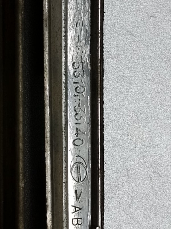 Решетка радиатора LEXUS ES300 ES330 01-06 XV30 3.3 3MZFE