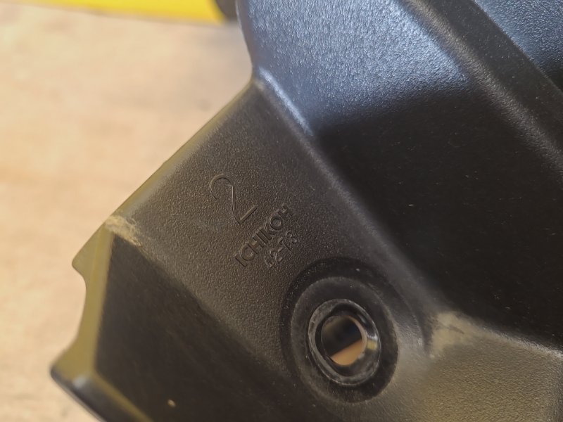 Фонарь наружный правый RAV4 13-19 Фонарь наружный правый RAV4 13-19