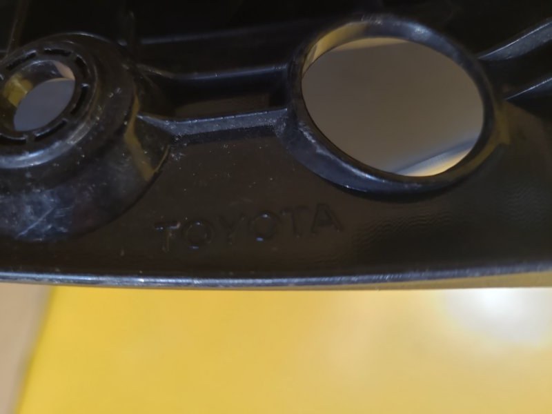 Фонарь наружный правый RAV4 13-19 Фонарь наружный правый RAV4 13-19