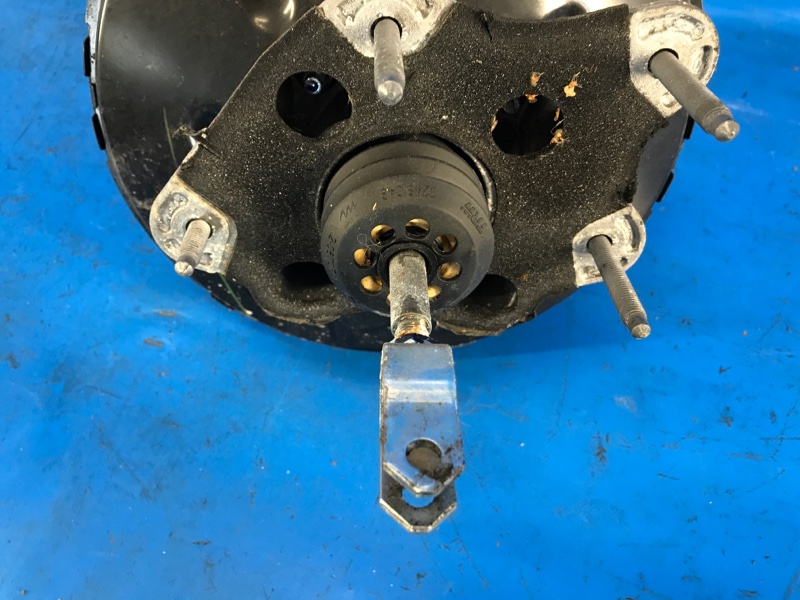 Вакуумный усилитель тормозов NISSAN SENTRA B17 12-21 B17 1.8 MRA8DE