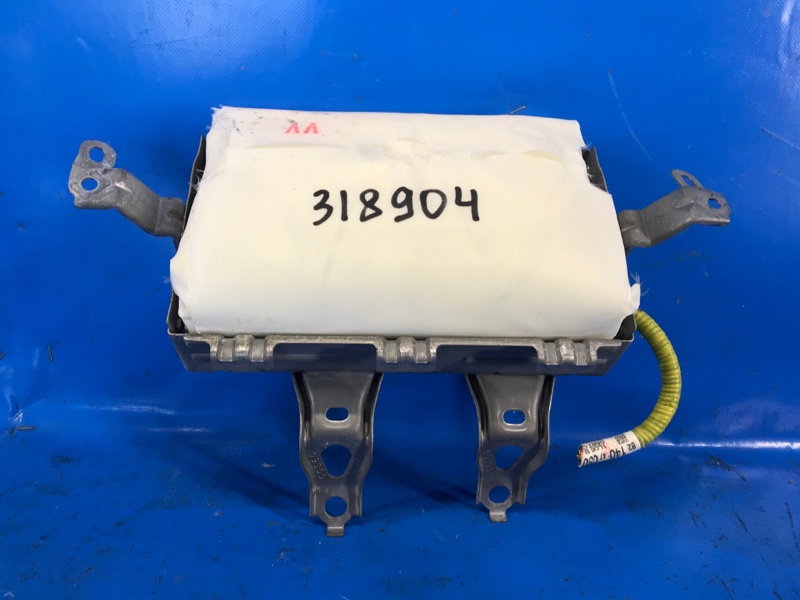 Подушка безопасности пассажира TOYOTA PRIUS - 30 09-17 2012 ZVW30 1.8 2ZRFXE 7396047060 Б/У